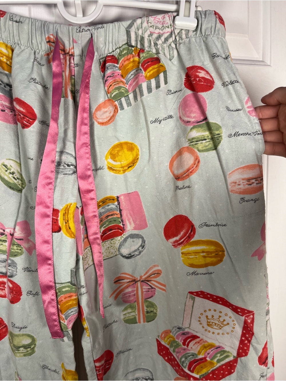 Nick & Nora Light Mint Pajama Pants with Colorful Macaron - Small - Picture 13 of 13